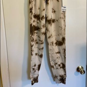 lululemon joggers